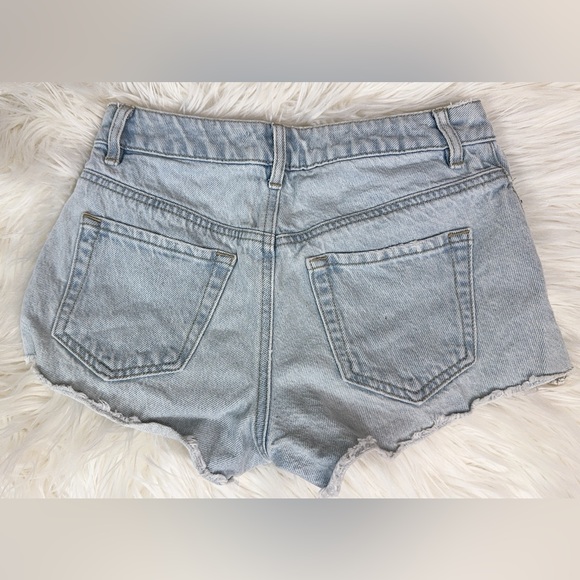 ‼️SALE‼️ PACSUN Women's High Rise Festival Light Denim Ripped Shorts, Size 22 - Picture 2 of 11